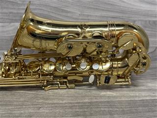 Chateau 0411 Alto Saxophone – w/ Case, Mouthpiece, Neck Strap – Plays Great